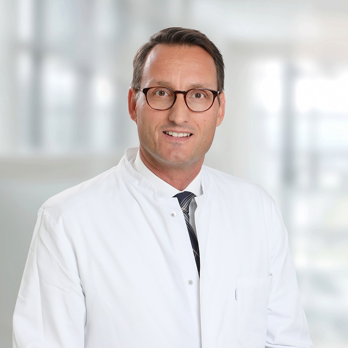 Dr. med. Stefan Gfrörer (Foto: Thomas Oberländer/Helios Kliniken)