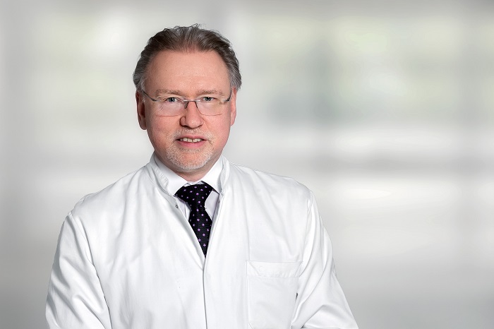 Dr. med. Jörg Kandyba ist neuer Chefarzt für diagnostische und interventionelle Neuroradiologie im Helios Klinikum Berlin-Buch. Thomas Oberländer | Helios Kliniken