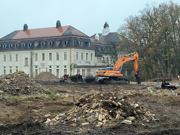 Das ehemalige Lungensanatorium Waldhaus soll künftig für eine gewerbliche Nutzung im medizinischen Bereich genutzt werden (Foto: Bucher Bote)